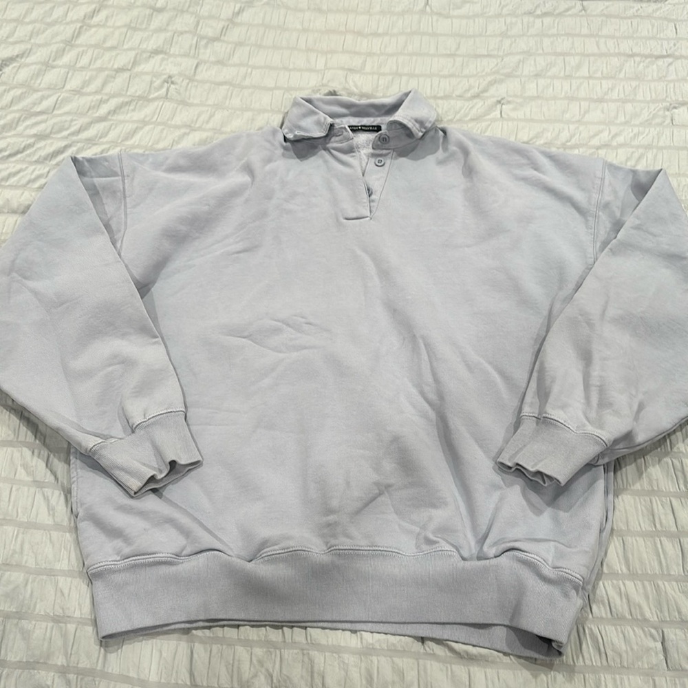 Brandy Melville Blue collar sweater